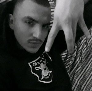 Meet your Posher, Marcos